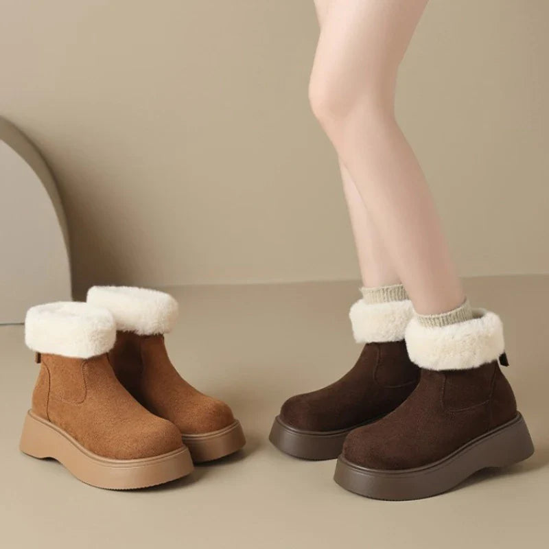 Homestead Women's Shearling Boots